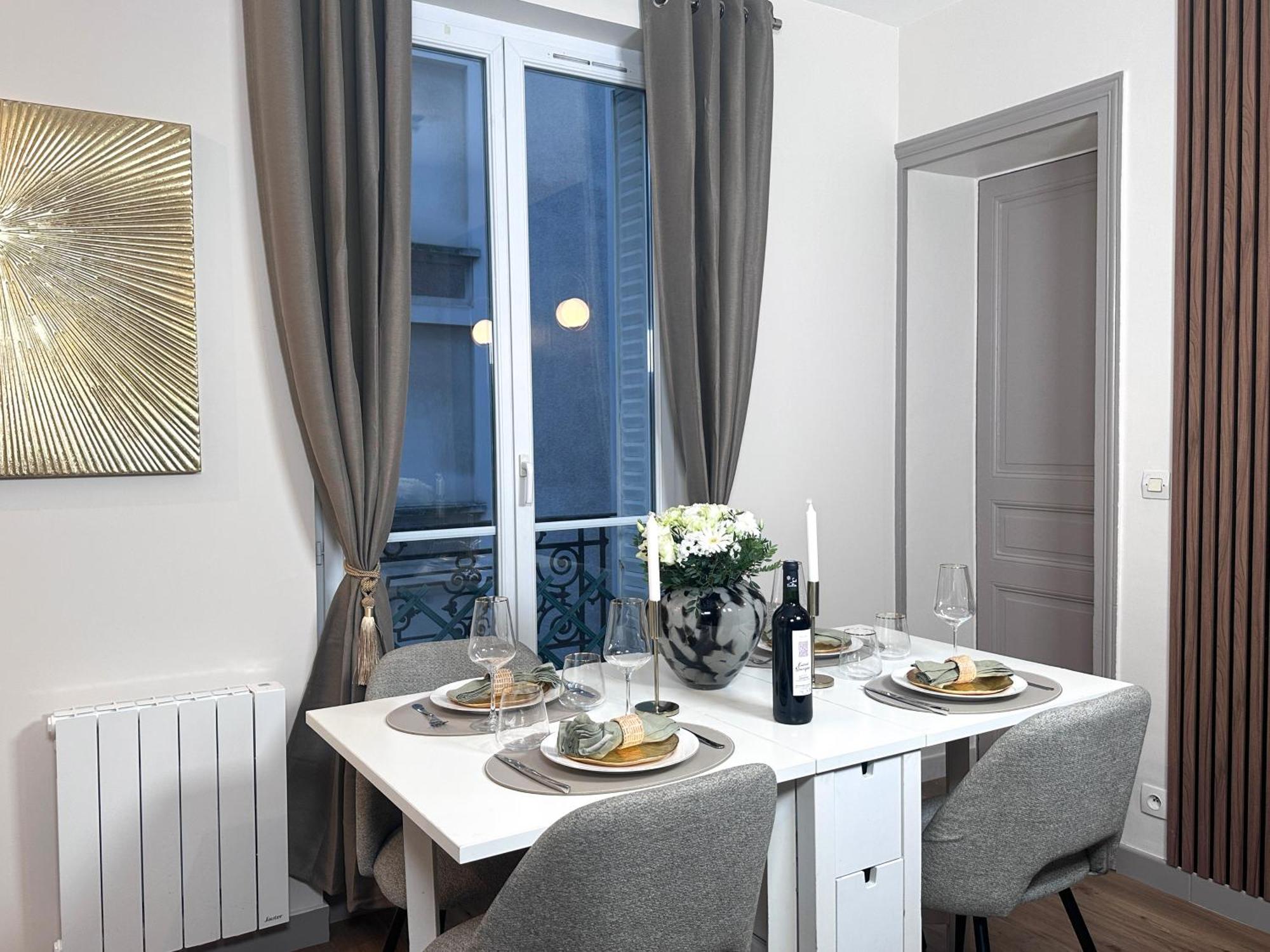 Cozy Apartments Near The Sorbonne Париж Екстериор снимка