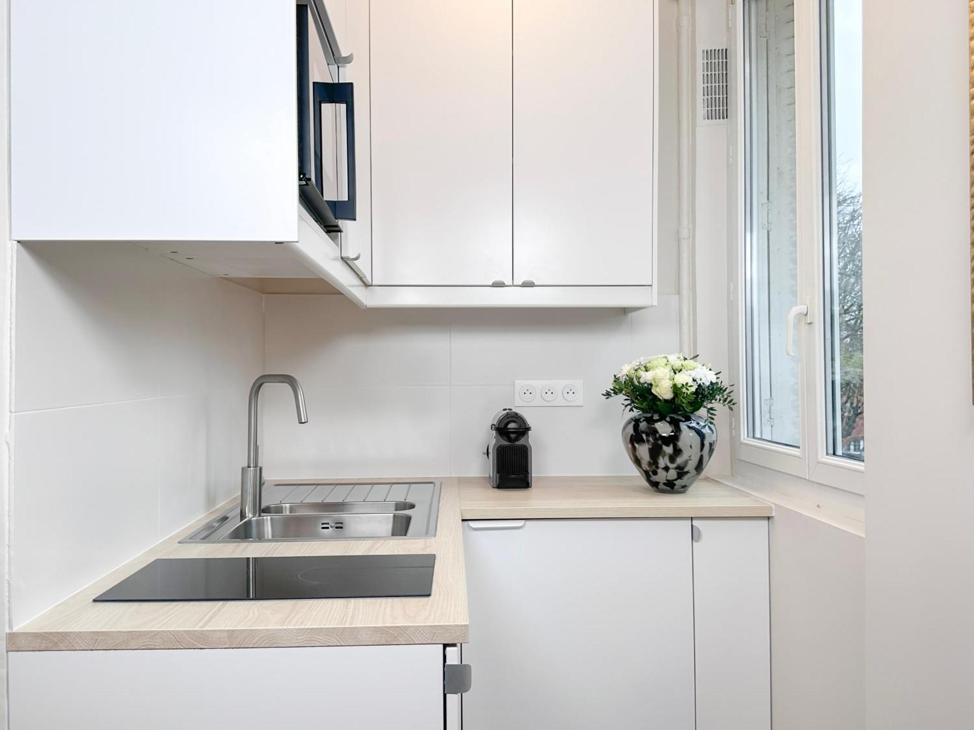 Cozy Apartments Near The Sorbonne Париж Екстериор снимка