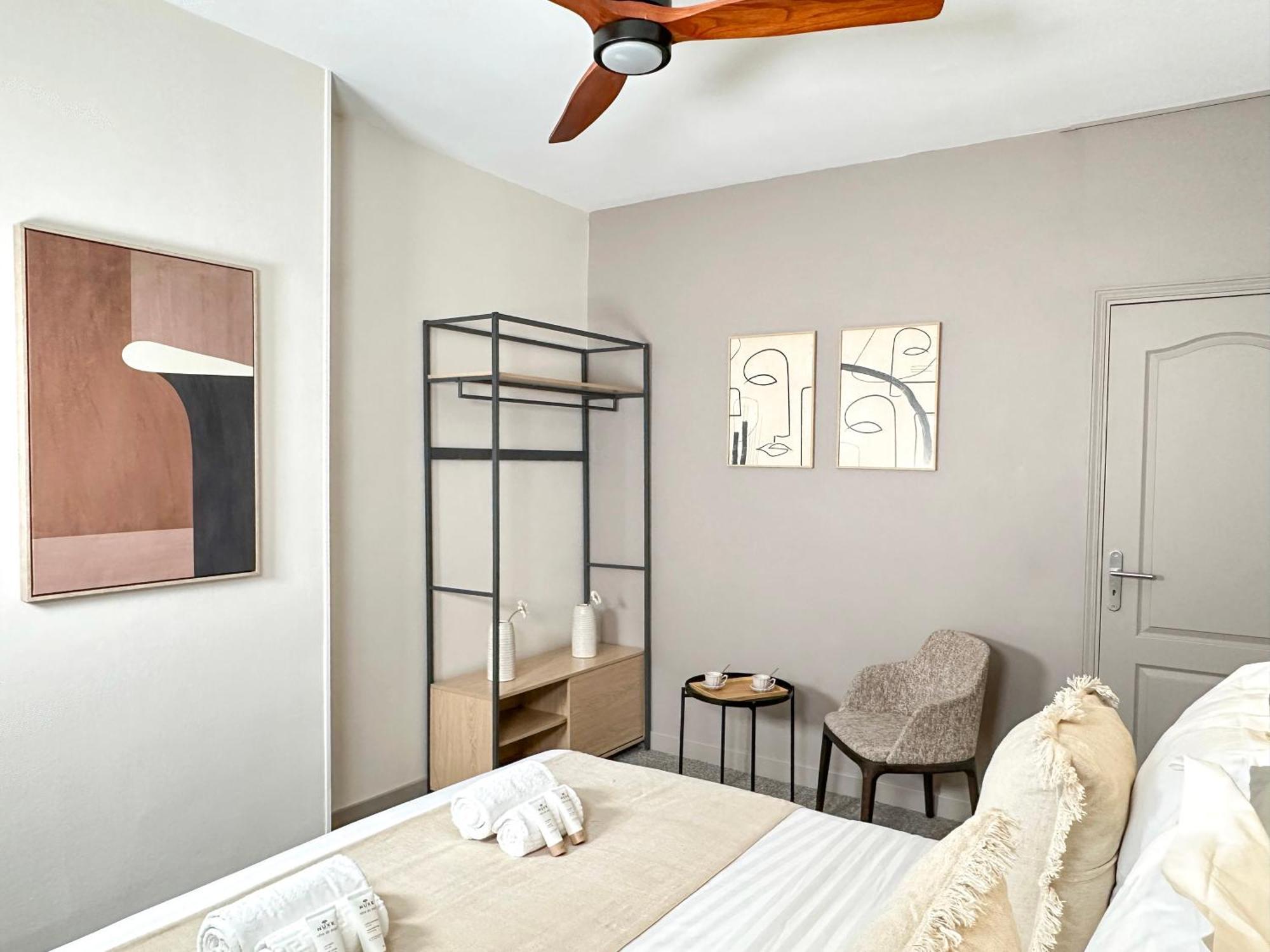 Cozy Apartments Near The Sorbonne Париж Екстериор снимка