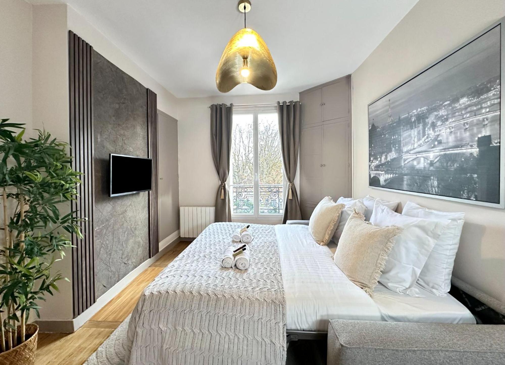 Cozy Apartments Near The Sorbonne Париж Екстериор снимка