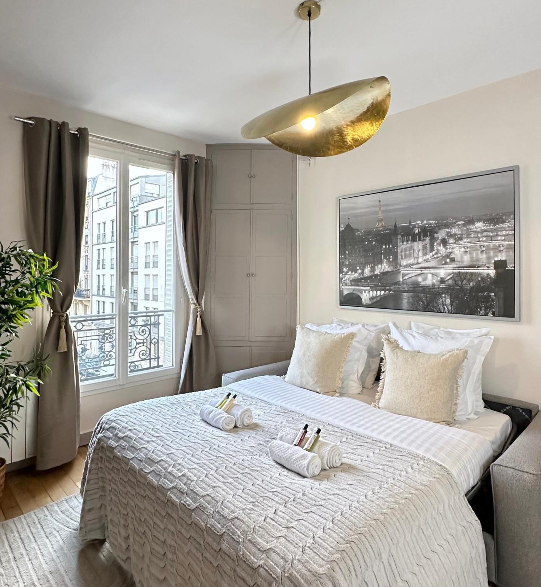 Cozy Apartments Near The Sorbonne Париж Екстериор снимка